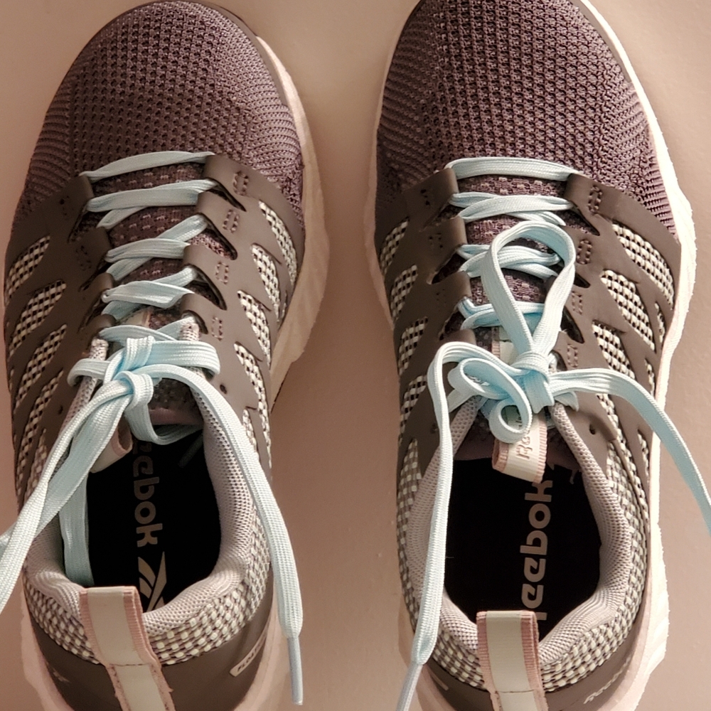 Reebok Work - Picture 2 of 3